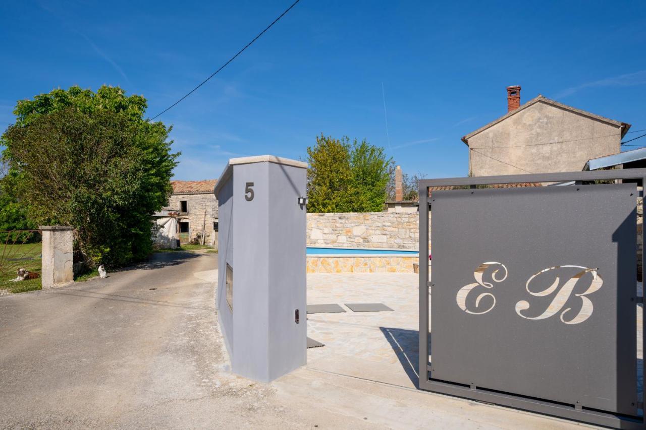 House Casa Mia 2214 Βίλα Orbanići Εξωτερικό φωτογραφία